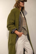 Load image into Gallery viewer, Coat Certosa  Mohair green
