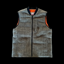 Load image into Gallery viewer, Goose waistcoat Muggia F2
