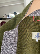 Load image into Gallery viewer, Coat Certosa  Mohair green
