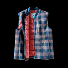 Load image into Gallery viewer, New Goose waistcoat Muggia Tartan
