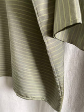 Load image into Gallery viewer, Shirt Health silk green stripe
