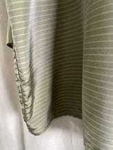 Load image into Gallery viewer, Shirt Health silk green stripe
