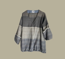 Load image into Gallery viewer, Shirt V Wool
