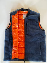 Load image into Gallery viewer, Goose waistcoat Muggia D2
